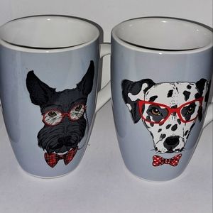 Coffee cups or tea cups